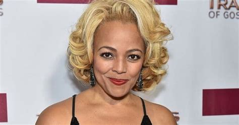 kim fields young|Kim Fields Bio, Age, Husband, Height, Family, Children, Net。